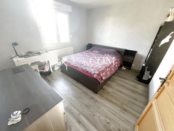 Maison 6 pièce(s) 4 chambre(s) 105 m²