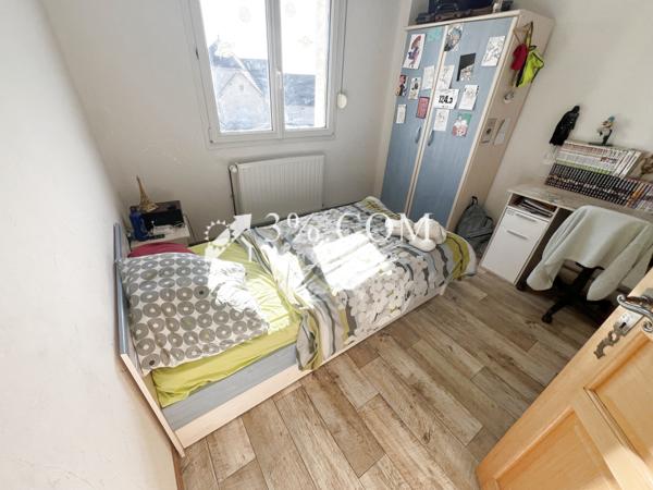 Maison 6 pièce(s) 4 chambre(s) 105 m²