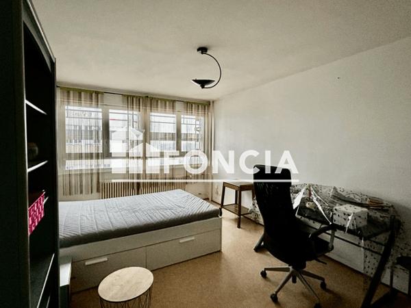Location Studio meublé 23.3 m² - 20 RUE D'OSLO Strasbourg 67000