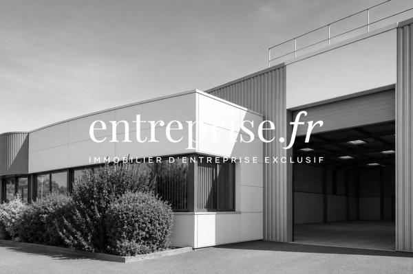 A LOUER - LOCAL D'ACTIVITE 555 m2 - BEAUCOUZE