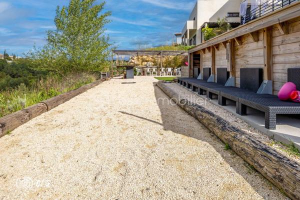 Maison contemporaine de 208 m²