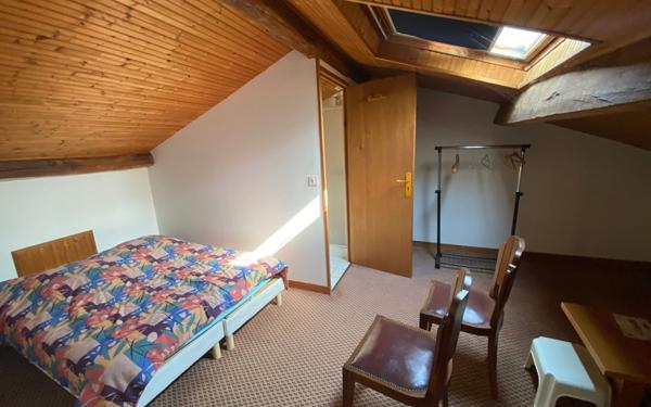 Maison à vendre    4 pièces •  Peyrilhac