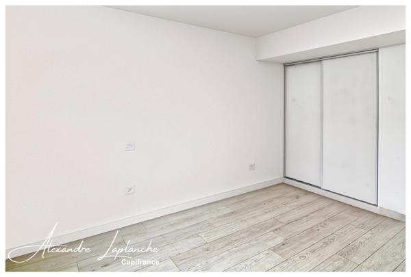 Appartement à vendre 3 pièces SAINT ORENS DE GAMEVILLE (31) avec terrasse et double parking privé en résidence sécurisée.