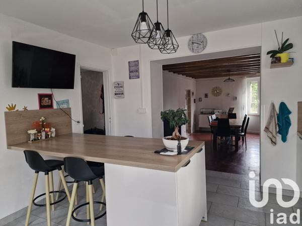 Maison à vendre 4 pièces 139 m² Doué-en-Anjou