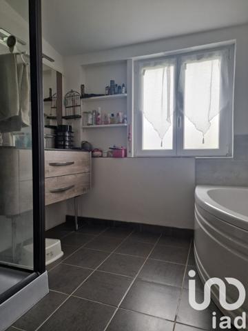 Maison à vendre 4 pièces 139 m² Doué-en-Anjou