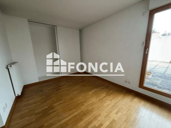 Location Appartement 4 pièces 105 m² - 10/12 CHEMIN DE LA PATELIERE Francheville 69340