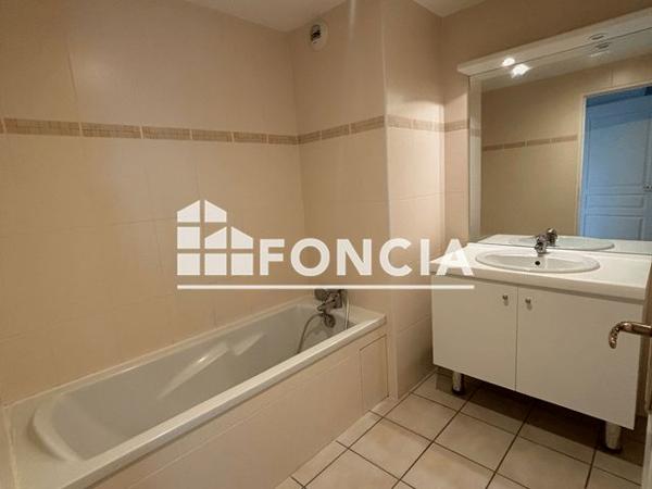 Location Appartement 4 pièces 105 m² - 10/12 CHEMIN DE LA PATELIERE Francheville 69340