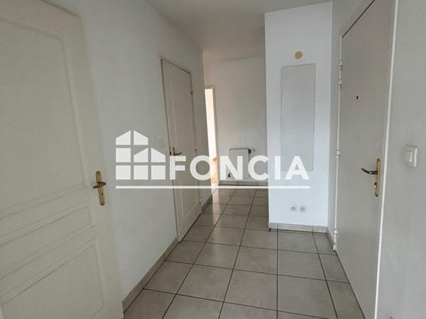 Location Appartement 4 pièces 105 m² - 10/12 CHEMIN DE LA PATELIERE Francheville 69340