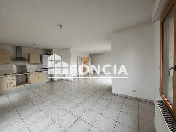 Location Appartement 4 pièces 105 m² - 10/12 CHEMIN DE LA PATELIERE Francheville 69340