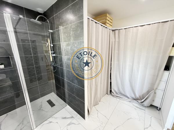 Montreuil-Juigné : maison T5 avec piscine à vendre
