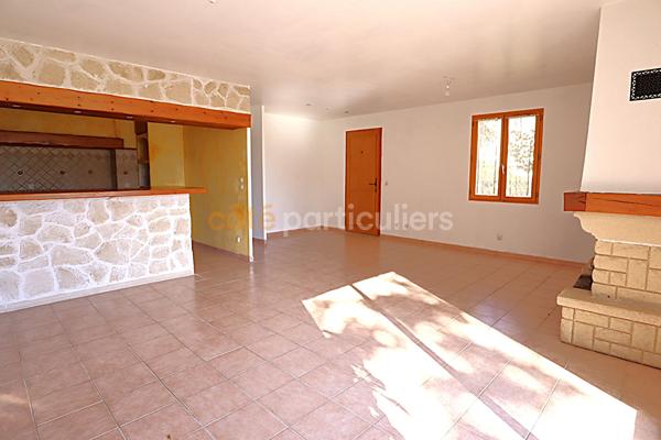 Vente
                Maison90 m² - 4 Pièces -
                    MONTAUROUX (83440)
