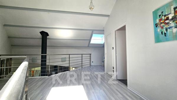 AYTRE - Maison d'architecte avec piscine à 2 pas du centre bourg - parcelle divisible