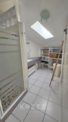 AYTRE - Maison d'architecte avec piscine à 2 pas du centre bourg - parcelle divisible