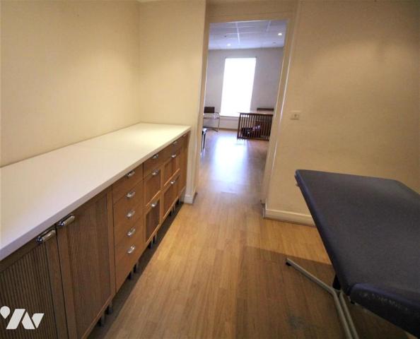 RARE - Meudon Val Fleury - Local commercial ou professionnel - 114,12m2 + cave réserve 39,70m2