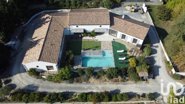 Maison à vendre 14 pièces 322 m² Lavalette