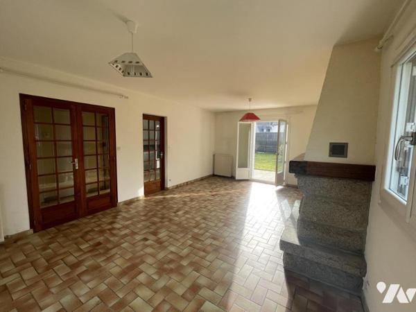 Maison familiale avec garage – Séné, quartier de la Grenouillère