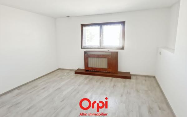 Maison à vendre    3 pièces • 88 m2 Désertines