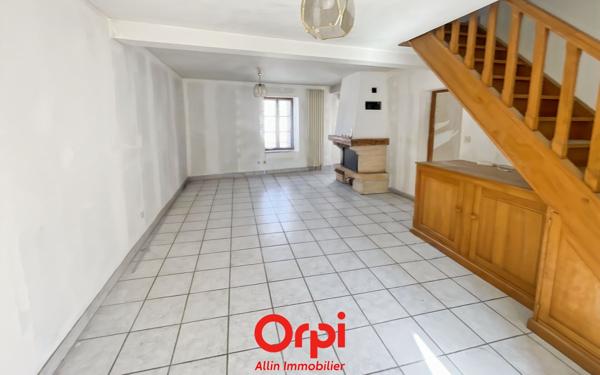 Maison à vendre    3 pièces • 88 m2 Désertines