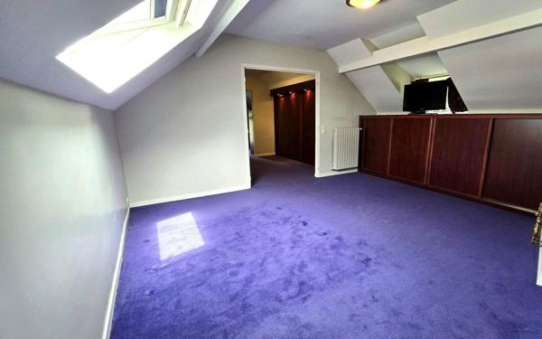 Maison à vendre    5 pièces •  La Ferté-Alais