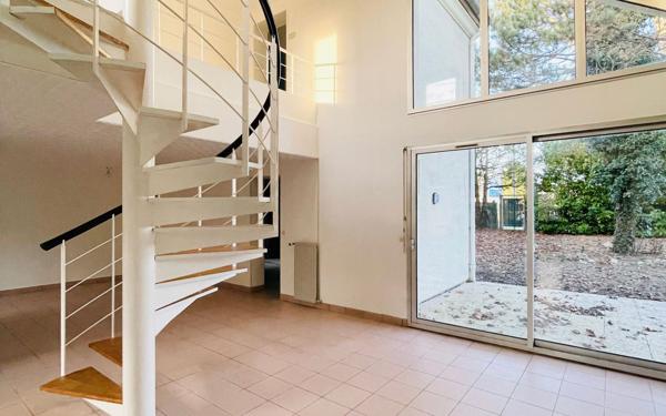 Maison à vendre    5 pièces • 136 m2 Meaux