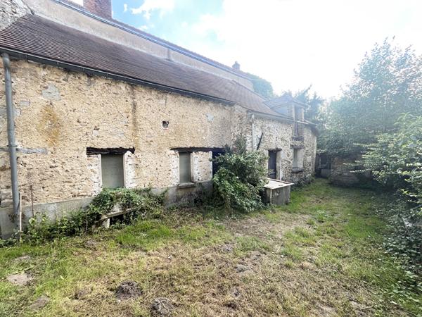 Maison de village proche DOURDAN