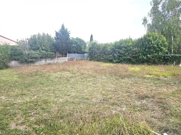 Vente Terrain 611 m2 à Saliès