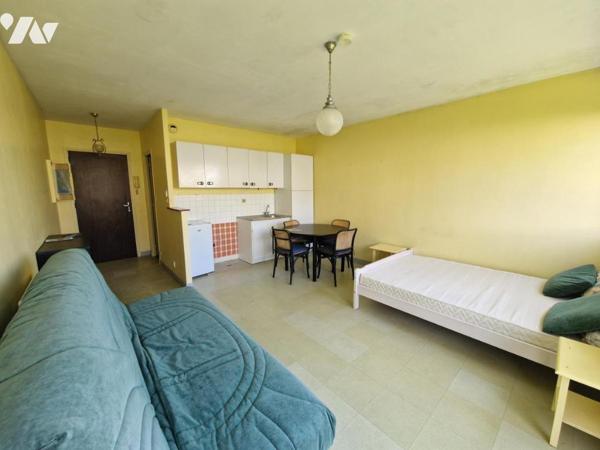 QUIBERON (56) Studio avec balcon - Cave - Parking