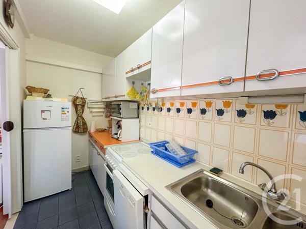 Appartement T2 à vendre  2 pièces - 43,40 m2 CAVALAIRE SUR MER - 83