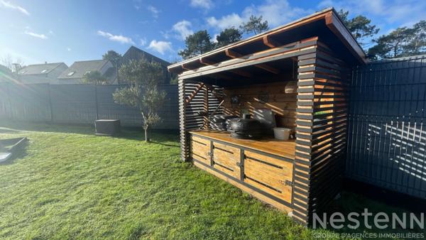 Maison contemporaine à vendre proche du golf de Ploemel - 5 pièces, 3 chambres, piscine