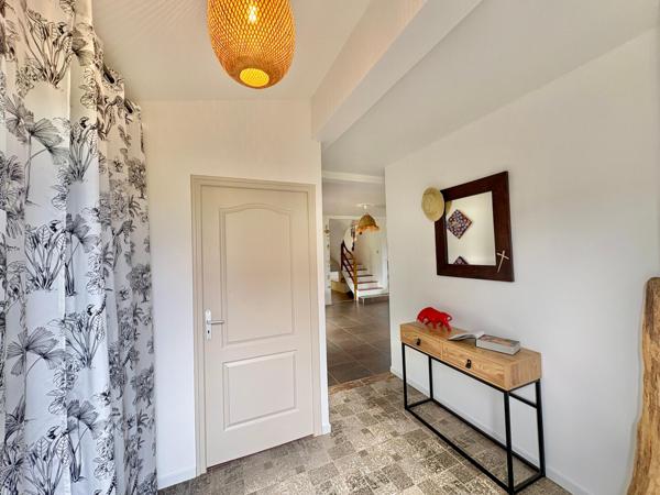 Magnifique maison 4 chambres au Tampon 23ème