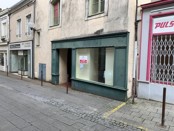 Local commercial Segre En Anjou Bleu 35.03 m2