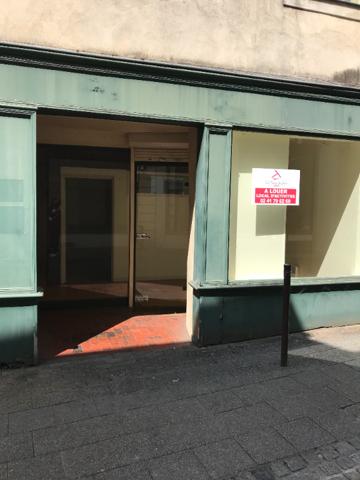 Local commercial Segre En Anjou Bleu 35.03 m2