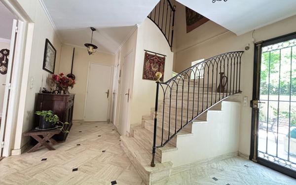 Maison à vendre    5 pièces • 170 m2 Le Perreux-sur-Marne