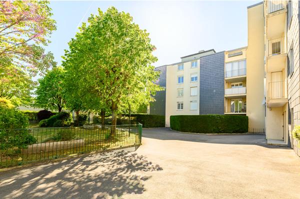 Exclusivité NESTENN Torcy : Charmant appartement 3 pièces à Noisiel + box