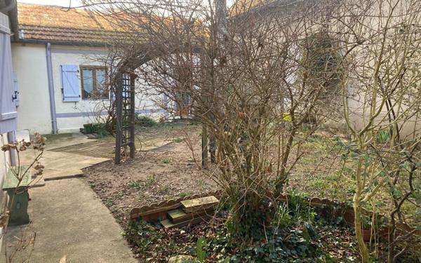 Maison à louer    3 pièces •  Varennes-Vauzelles