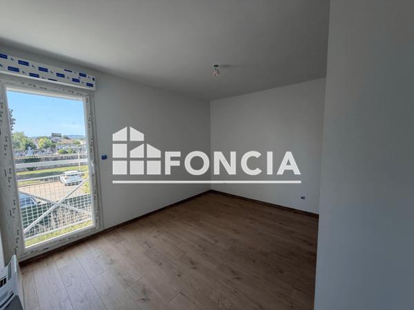 Location Maison 3 pièces 61 m² - 7 RUE DE LA GRAVETTE Villeneuve Sur Lot 47300