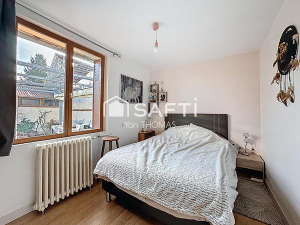 Maison traditionnelle et Terrain à Bâtir