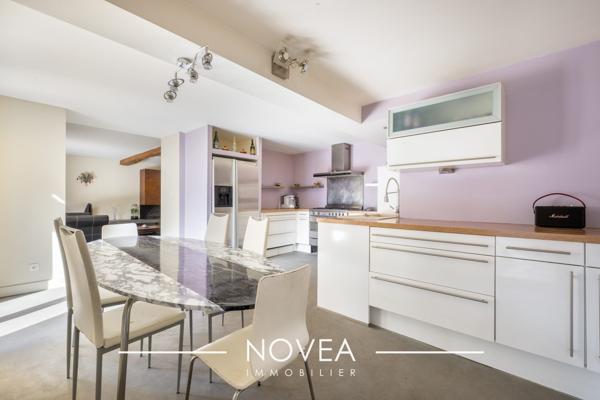 Maison familiale avec piscine – 170 m² – 4 chambres – Ternay