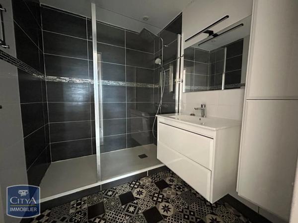 Appartement à louer 5 pièces 93.55m²