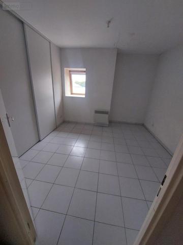 Appartement à louer à Cambrai dans le Nord (59400), ref : 59083-L1802