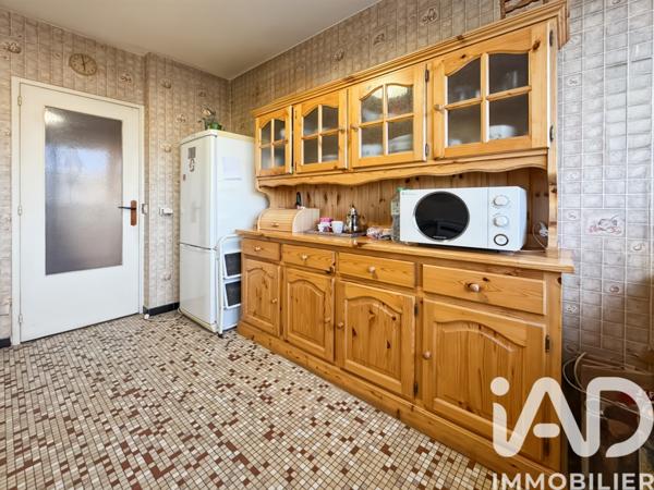 Appartement à vendre 2 pièces 61 m² Saint-Michel-sur-Orge