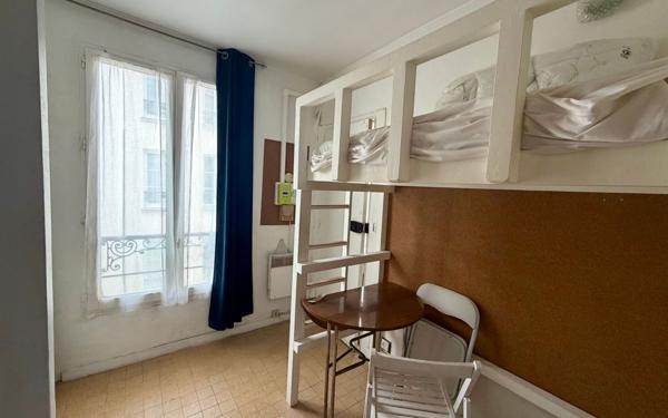 Appartement à vendre    1 pièce • 8,30 m2 Paris 11
