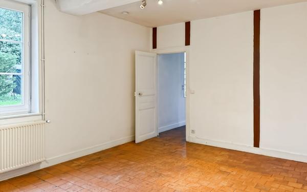 Maison à louer    4 pièces •  Chaumont-sur-Tharonne