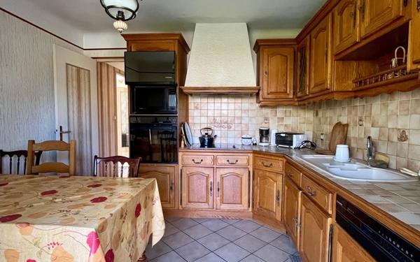 Maison à vendre    4 pièces • 89,74 m2 Pélissanne