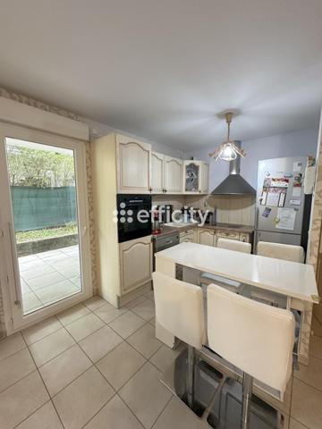 Appartement 4 pièces - 92 m² Bien prestige