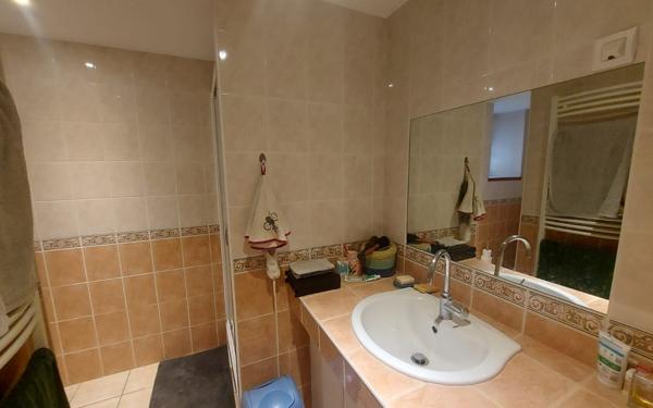 Maison à vendre    6 pièces •  Vienne