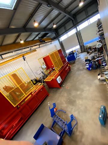 A LOUER local d'activité 1.000 m2 - NORD de NANTES