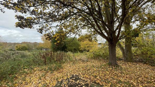 Terrain constructible 2969m2 Ully Saint Georges