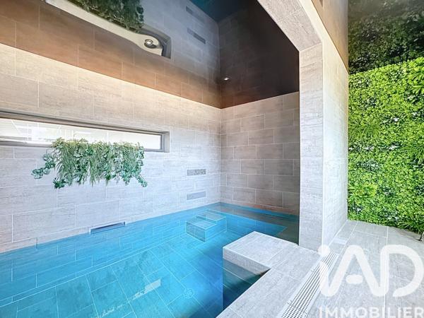 Maison à vendre 7 pièces 300 m² Istres