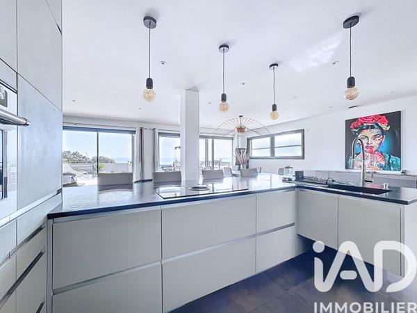 Maison à vendre 7 pièces 300 m² Istres